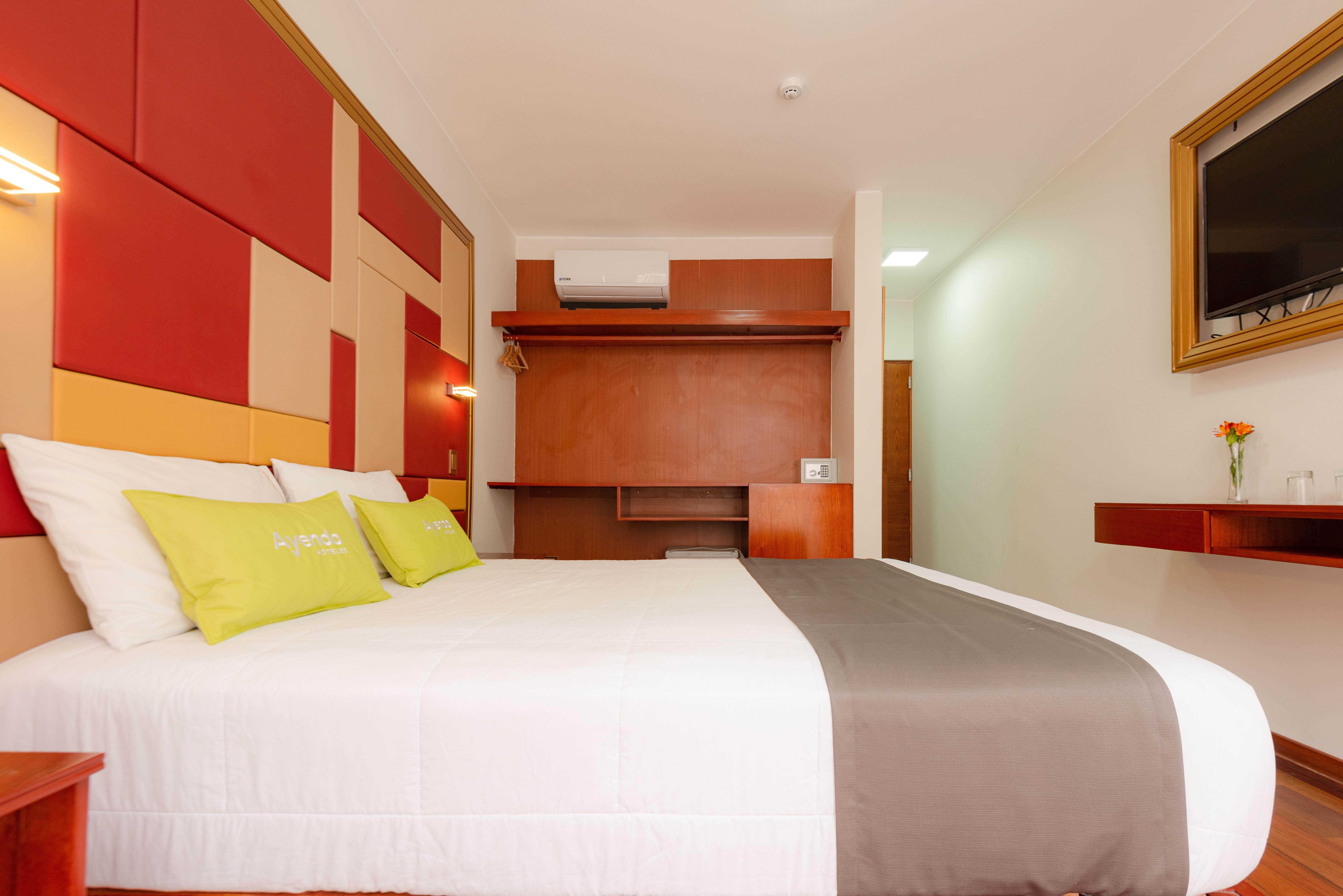 Montreal Miraflores Hotel Lima Buitenkant foto